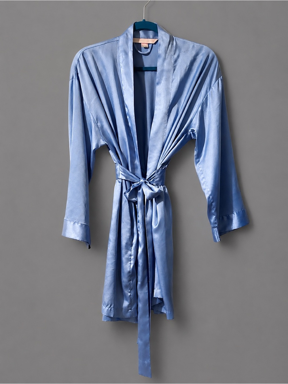 Victoria’s Secret Blue Satin Kimono Robe One Size Tie Waist Short Robe - Picture 1 of 3